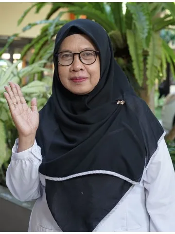 Azimah, S.Pd
