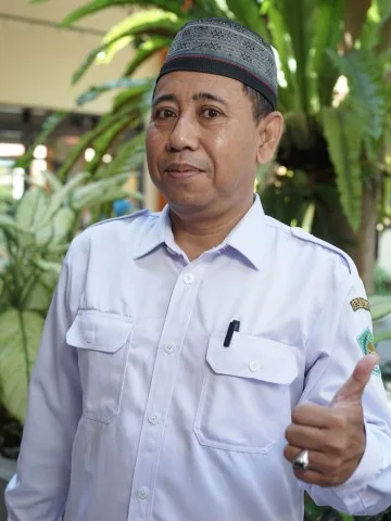 Ahmad Najib, S.Pd