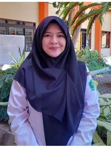 Fitra Rizki Azizah, S.Pd